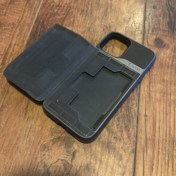 iPhone 12 max pro wallet case - Picture 2 of 4